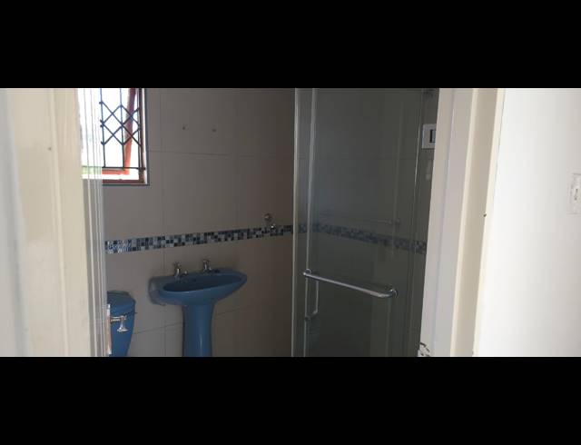 3 BEDROOM HOUSE RENTED IN HAYFIELDS